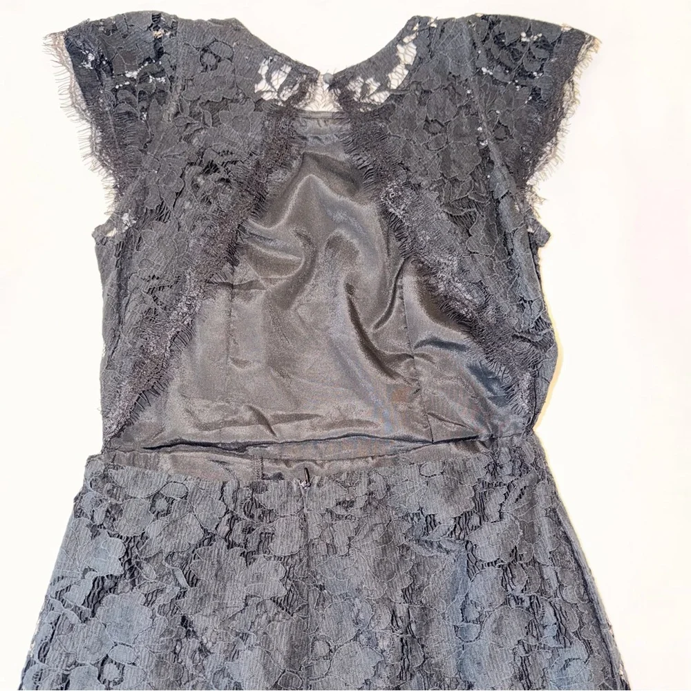 Signature8 Black Lace Backless Cocktail Dress - Picture 5 of 8